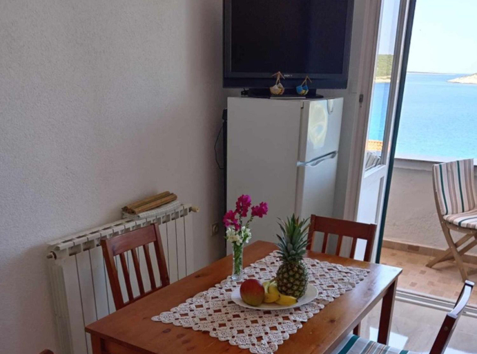 Others 2, Apartments Julia, Cres