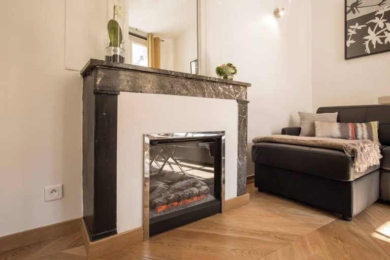 Fireplace, Le Marais Elegance, Paris