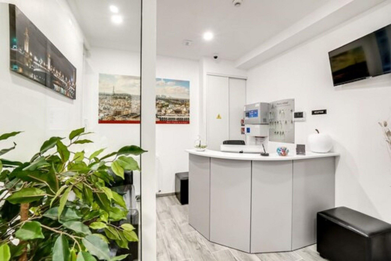 Public Area, Paris Hotel Clichy, Hauts-de-Seine