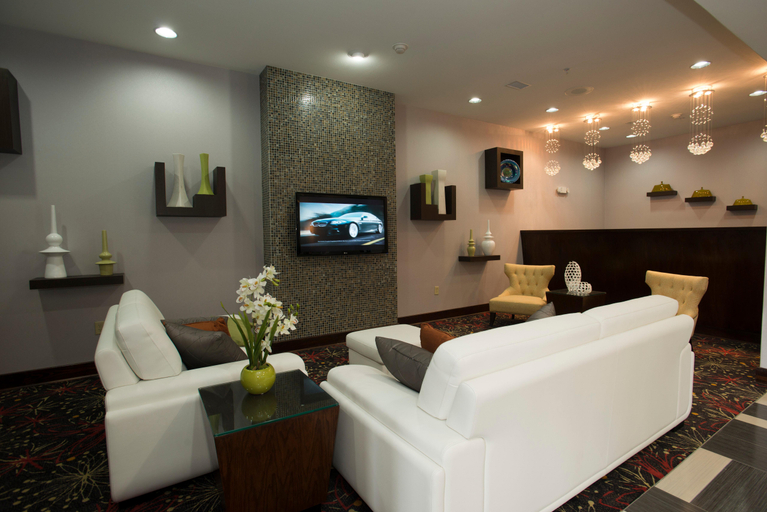 Public Area 2, Holiday Inn Express & Suites MORRILTON by IHG, Conway