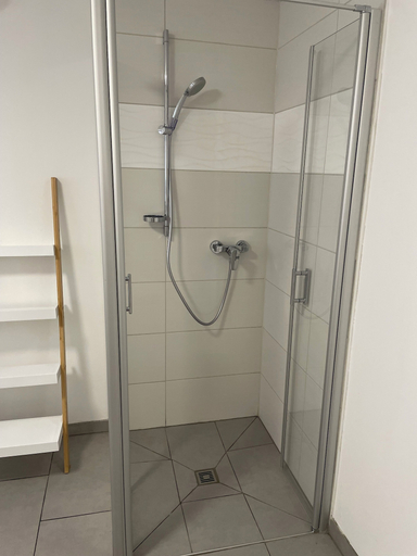 Bathroom 4, 2 bedroom Apartment in wine region, Neustadt an der Aisch-Bad Windsheim