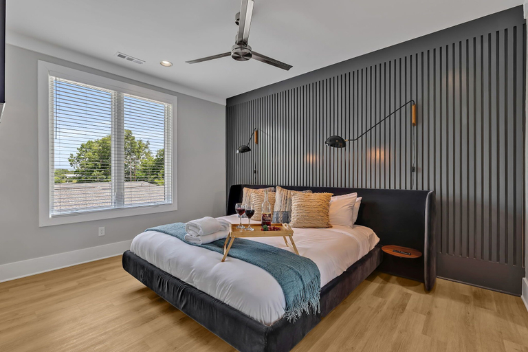 Interior 5, Tenor - Private Rooftop - 8 Mins to Broadway, Davidson