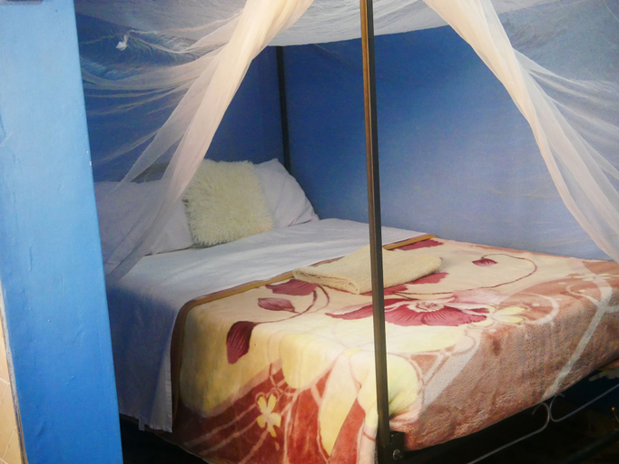 Room 3, The Peaceful Den, Narok West