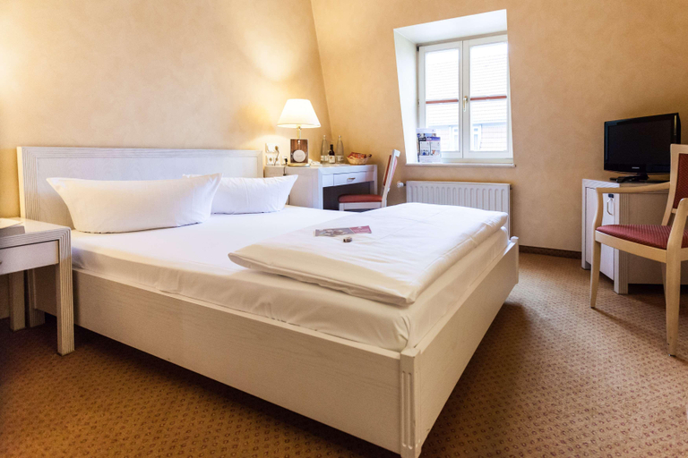 Bedroom 3, Martas Hotel Albrechtshof Berlin, Berlin