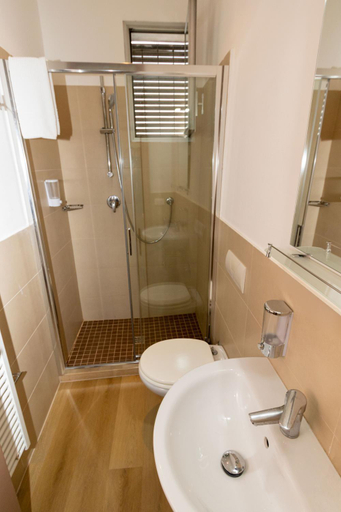 Bathroom 2, DimmiDiRimini - Appartamenti in Affitto, Rimini