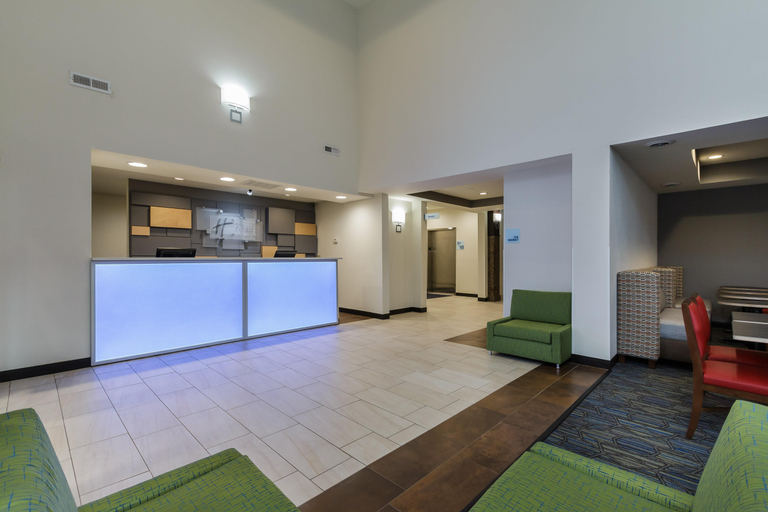 Public Area 2, Holiday Inn Express & Suites SOUTH BEND - NOTRE DAME UNIV., Saint Joseph