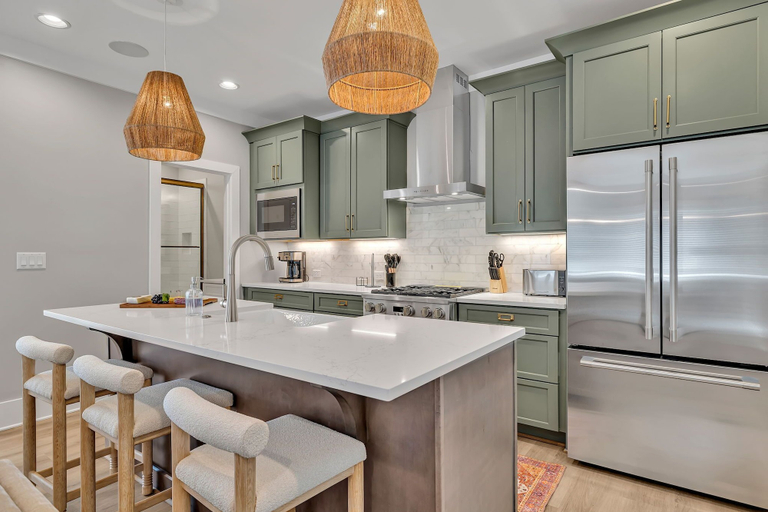 Primary image, Alto-private Rooftop Deck-8 Mins to Broadway, Davidson