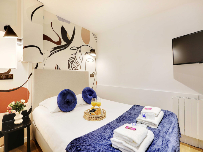 Others 3, Charming apartment near Marais, Paris