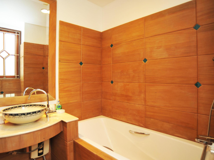 Bathroom 3, Villa Melitta, Pool, Beach, 360-SeaViews, 6-bed Thai Luxury on Best Location in Samui, Ko Samui