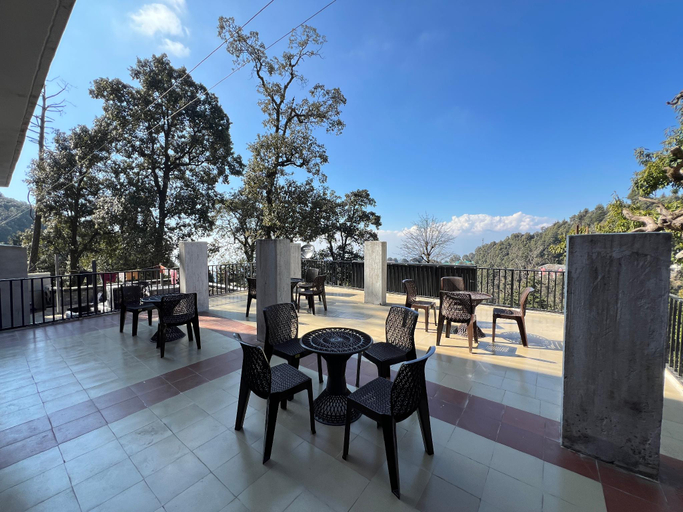 Food & Drinks 5, Canadian Cottage Dalhousie, Chamba