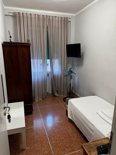 Others 4, City Rooms, Pisa