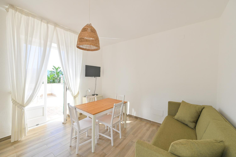 Others 3, Residence San Domenico, Napoli