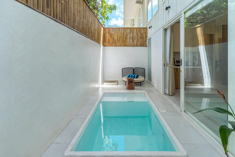 Sport & Beauty 2, Bingin Unit 13 : Sleek 1BR Retreat w/ Plunge Pool in Bingin!, Badung