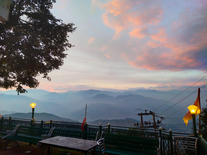 Others 4, Hotel Bombay Palace, Chamba