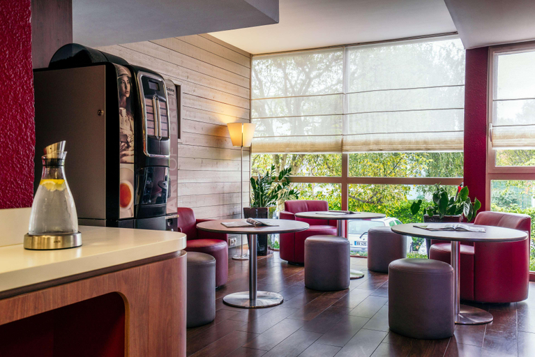 Public Area 2, Campanile Creteil Centre, Val-de-Marne