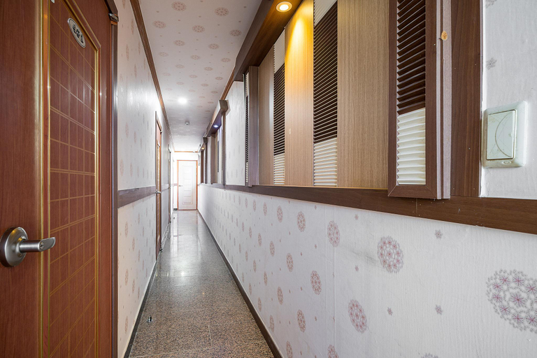 Others 2, Incheon (Eulwang-ri) Line Motel, Jung