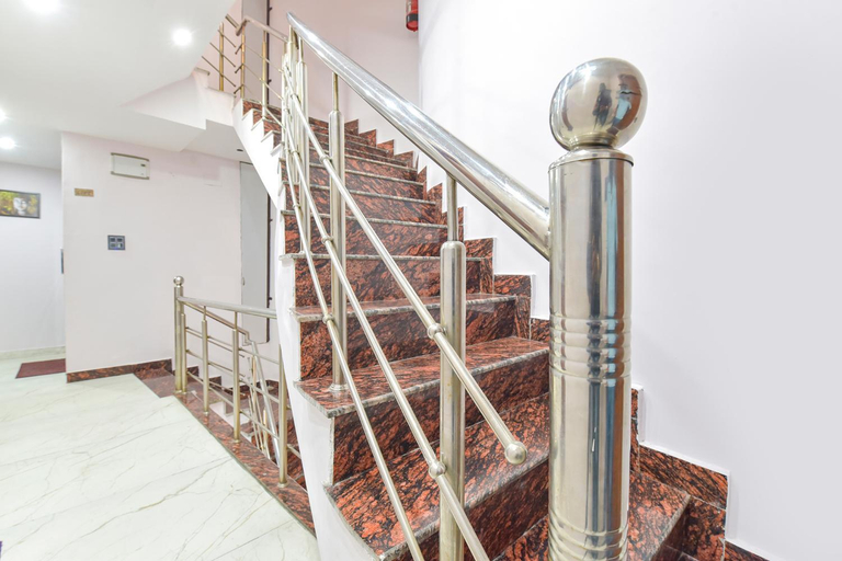 Public Area 2, Fabhotel Uv, Garhwal