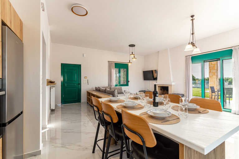 In-room dining, Sandi Villa, Crete