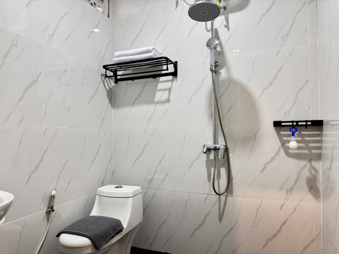 Bathroom 5, Padmara Hotel, Bengkulu