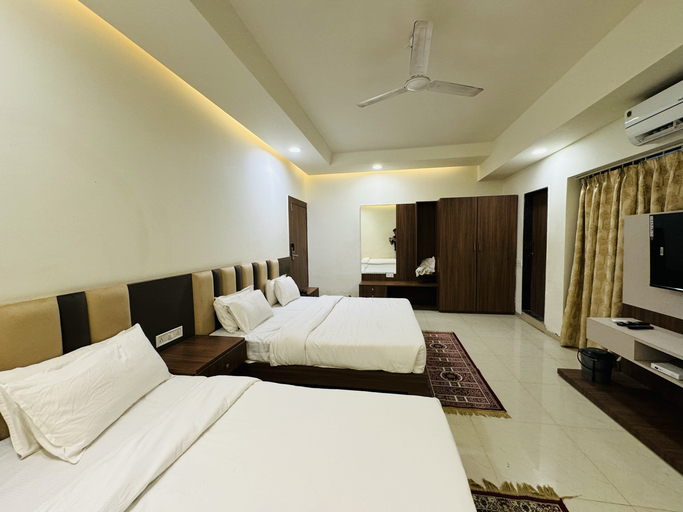 Others 3, Hotel Shree Palace, Ujjain