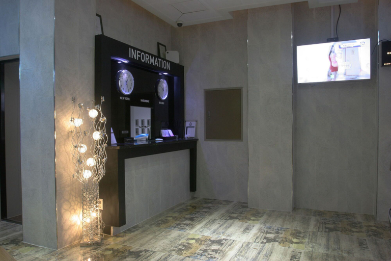 Others 5, Show Hotel, Haeundae