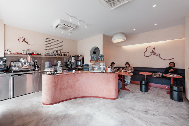 Food & Drinks 5, Aptel East, London