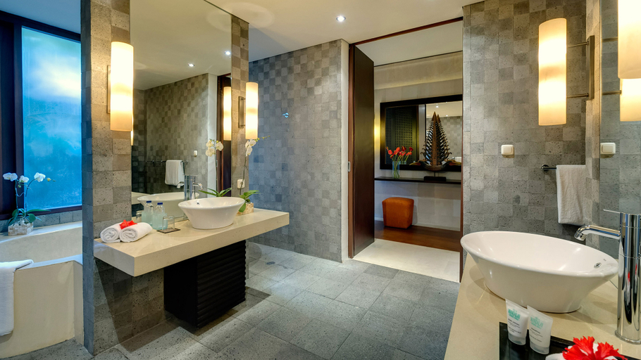 Bathroom 5, Mandalay Villas, Badung