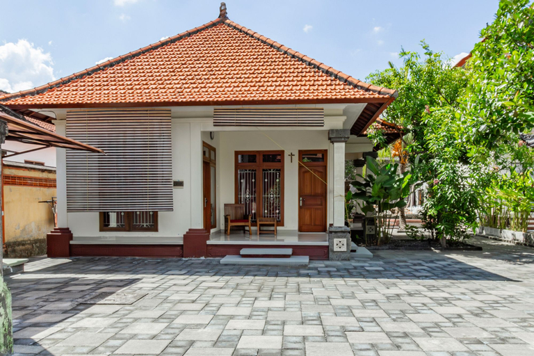 Exterior & Views 3, Collection O Near Seminyak Beach Formerly The Kumpi Hotel, Badung