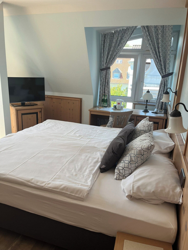 Bedroom 2, Hotel Albers, Recklinghausen