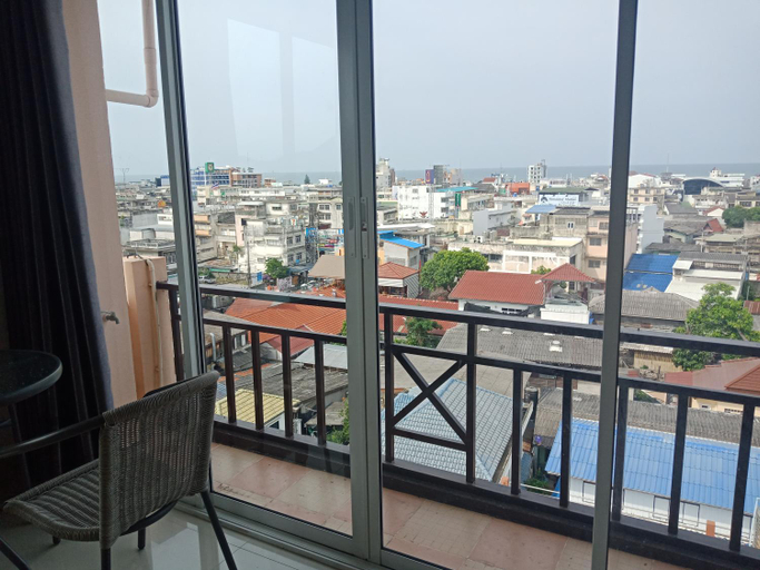 Others 5, Baanpak Sam Anong, Hua Hin