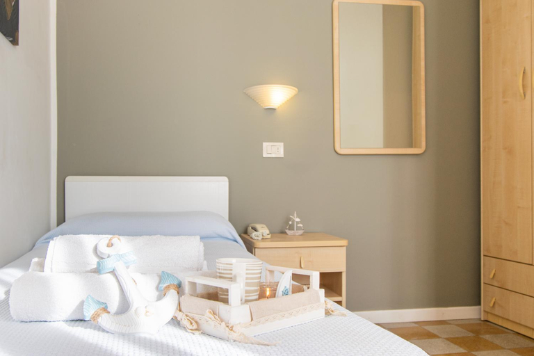 Others 2, B&B HOTEL LUCCIOLA, Rimini
