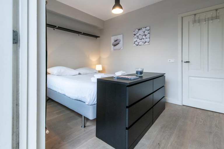 Others 2, Quiet flat with balcony, Rijeka