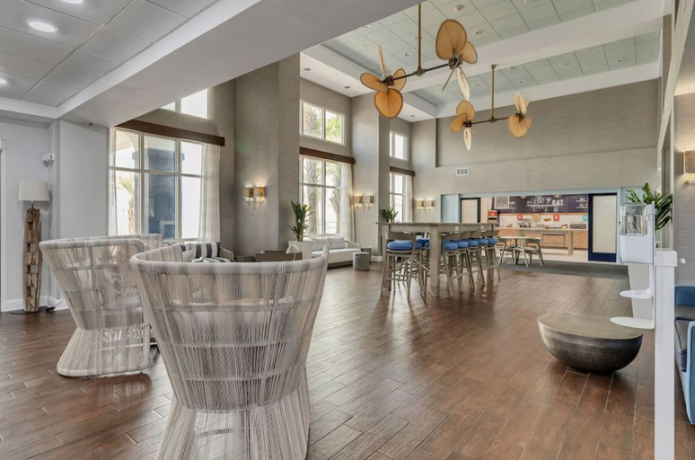Public Area 3, Holiday Inn Express & Sui Destin-Miramar Beach, Okaloosa