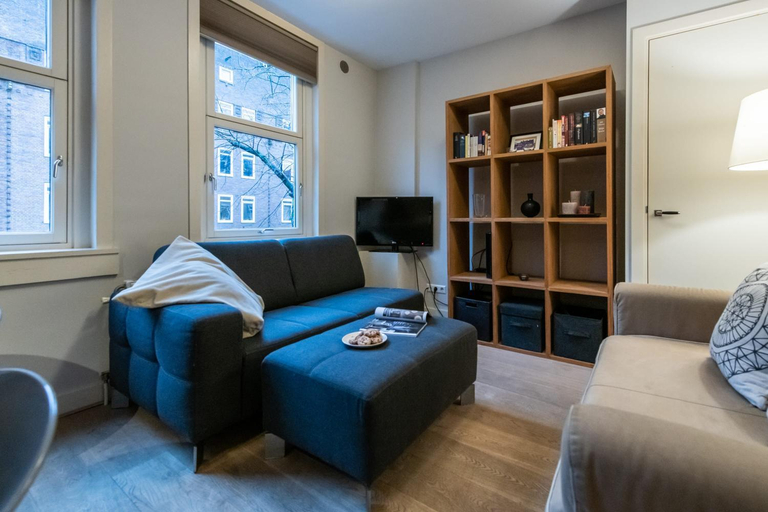 Others 5, Quiet flat with balcony, Rijeka