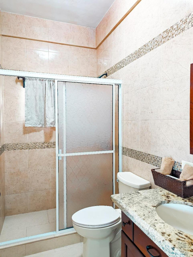 Others 4, Casa Anastacia