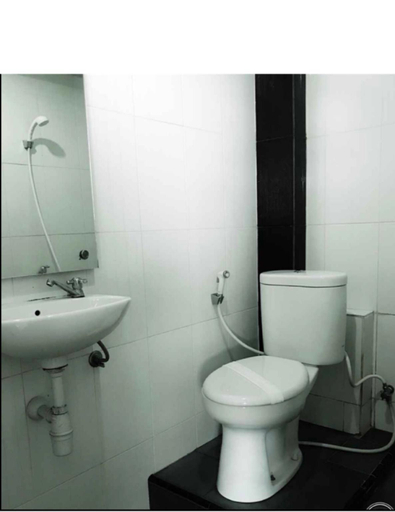 Bathroom, D'Lira Syariah Hotel, Pekanbaru