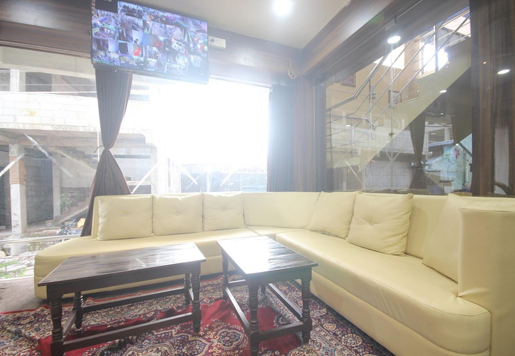Public Area, Hotel Prakash, Nagappattinam