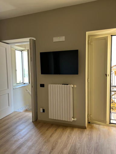 Others 4, Cataleya comfort room, Avellino