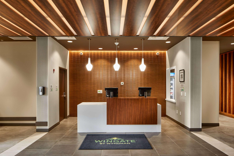 Public Area 2, Wingate By Wyndham Hurricane Wv, Putnam