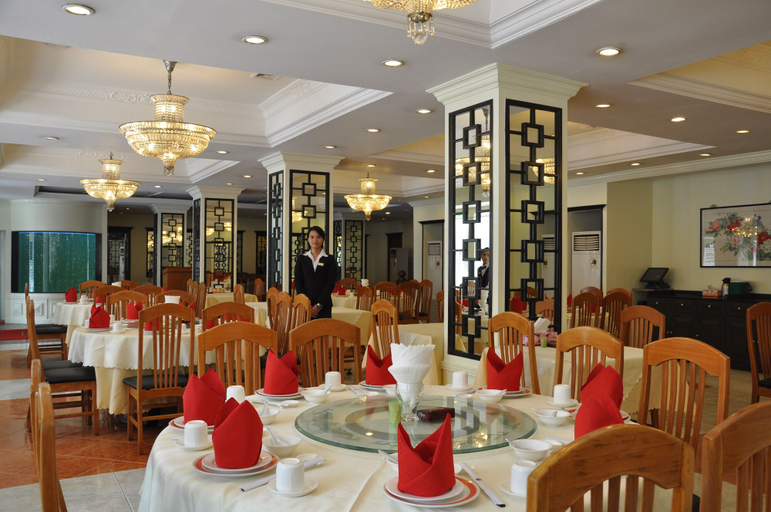 Food & Drinks 5, Le President Hotel, Phnom Penh