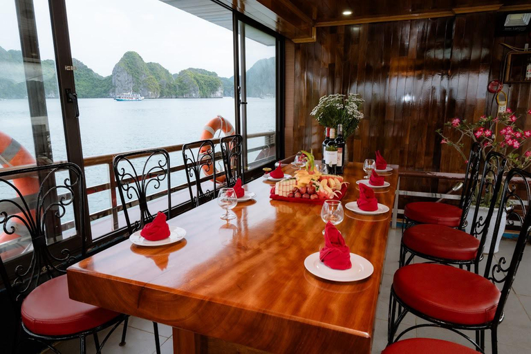 Food & Drinks, Cat Ba Gem Cruise, Cát Hải
