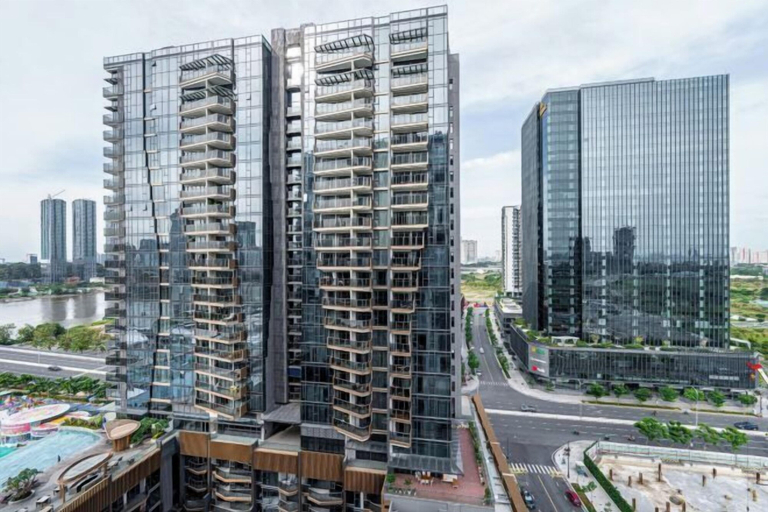 Exterior 3, The Metropole Signature Collection – Galleria, Crest & Opera, District 2