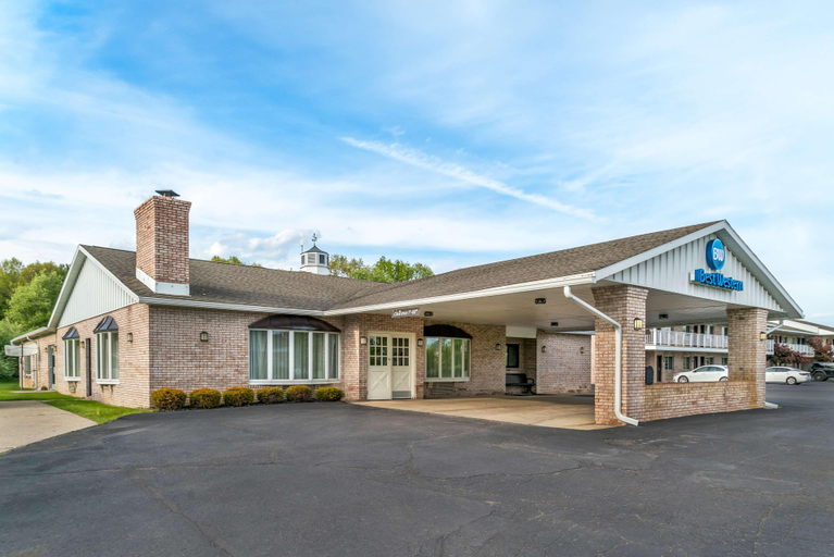 Exterior & Views 2, Best Western Of Hartland, Livingston