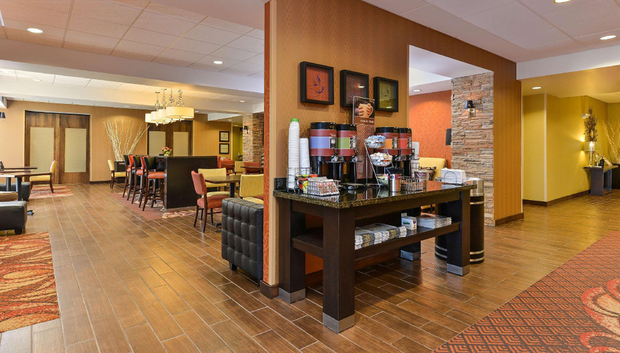 Public Area 1, Hampton Inn Clinton, Clinton
