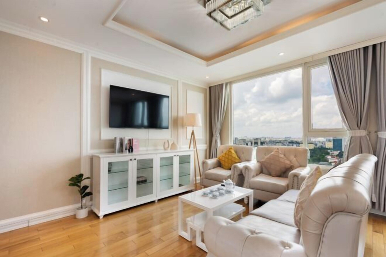 Living area 4, Luxury Apartment in Central_Luminous Leman, District 3