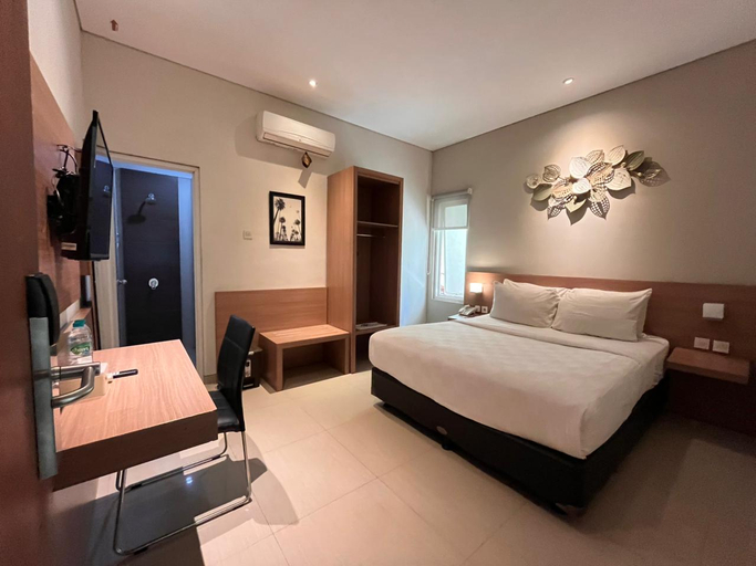 Doho Homestay Jember Room Type - Deluxe King