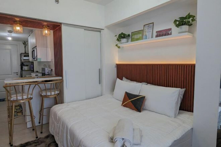 Room 2, Azure North BLissfully BALI18, San Fernando City