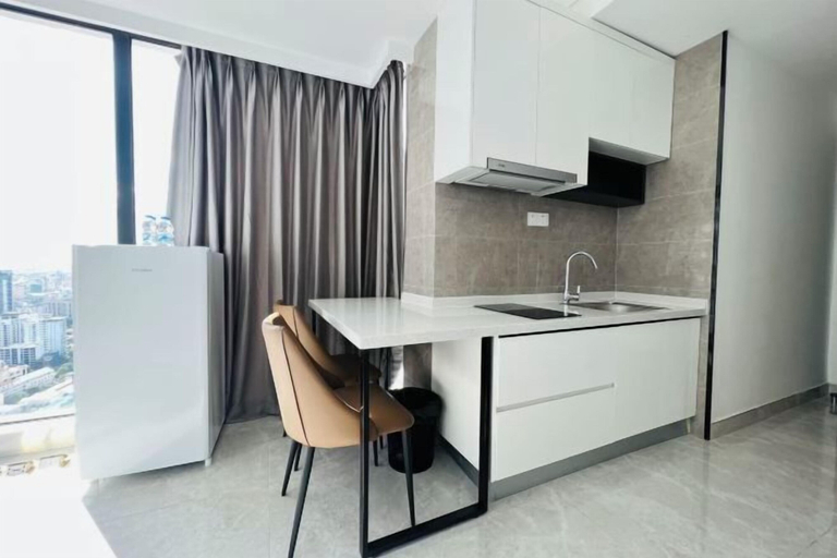 Private kitchen 3, Phnom Penh Huan Yu Hotel & Residence, Phnom Penh