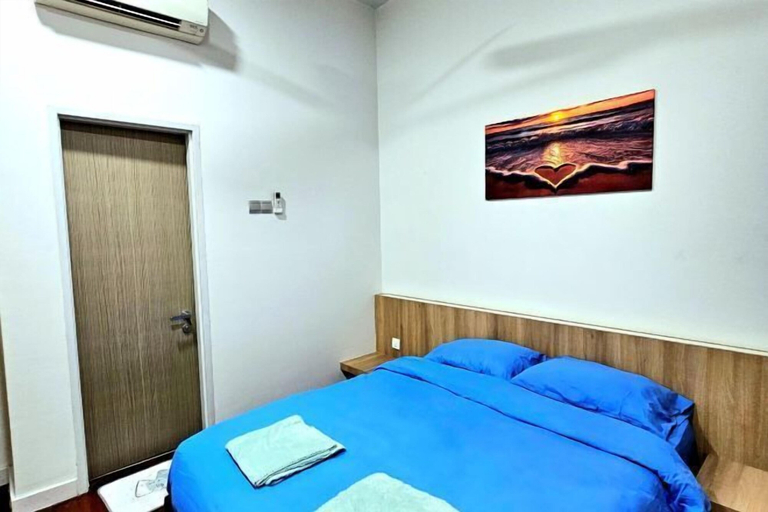 Room 5, Loft B Imago Mall Sunset Seaview Golf Course 8-9pax 3Bedrooms 3 Bathrooms, Kota Kinabalu