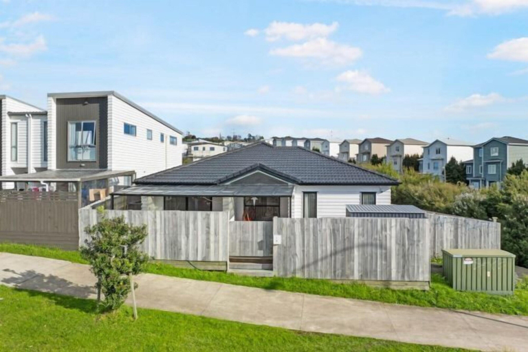 Exterior, CozyNest3, Manukau